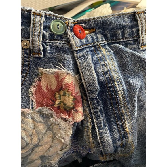 OOAK SAVED JEANS REFASHIONED UPCYCLED PATCHED DISTRESSED WASHED AND FRINGED 16A - Picture 4 of 16